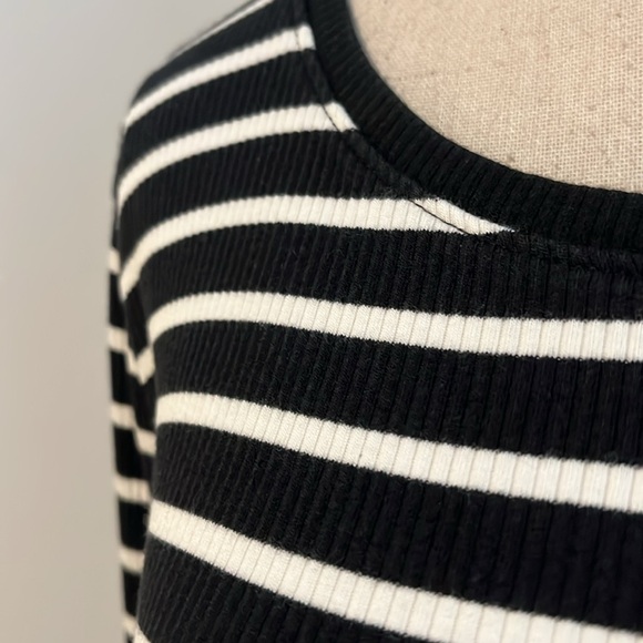 J. Crew Long Sleeve Ribbed T - Picture 3 of 8